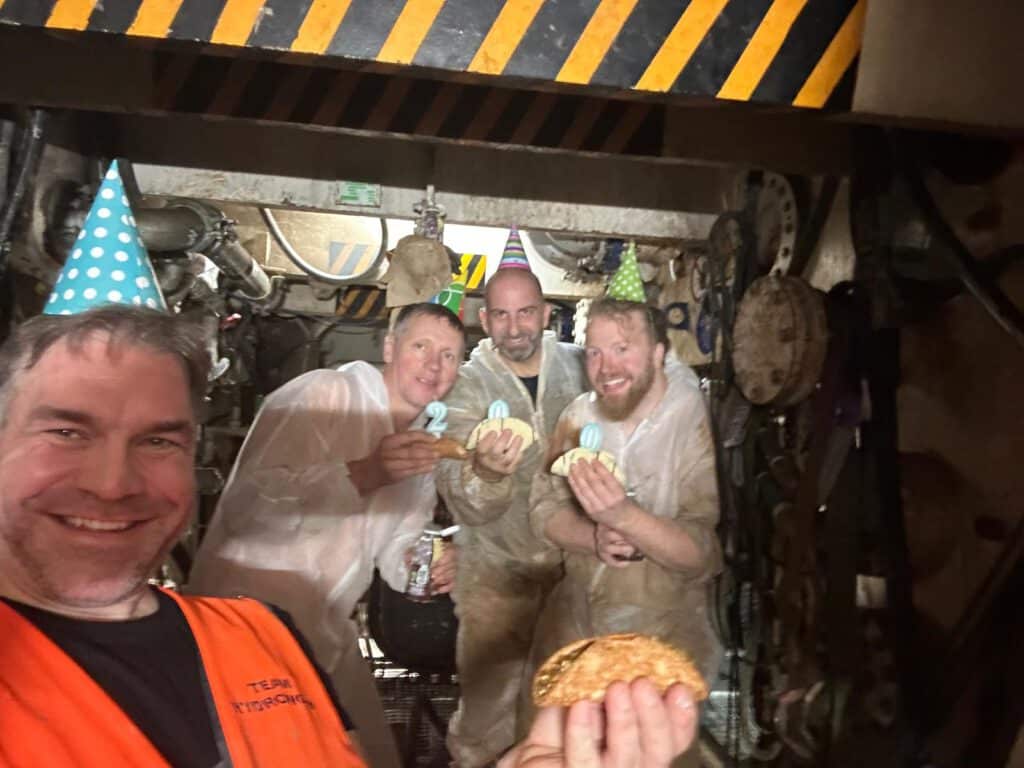 HydroWork Druckluftteam feiert einen erfolgreichen Einstz
